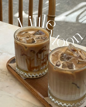 Kaffee im Little Moon
